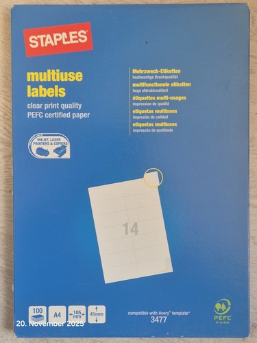 140 x staples - 140,